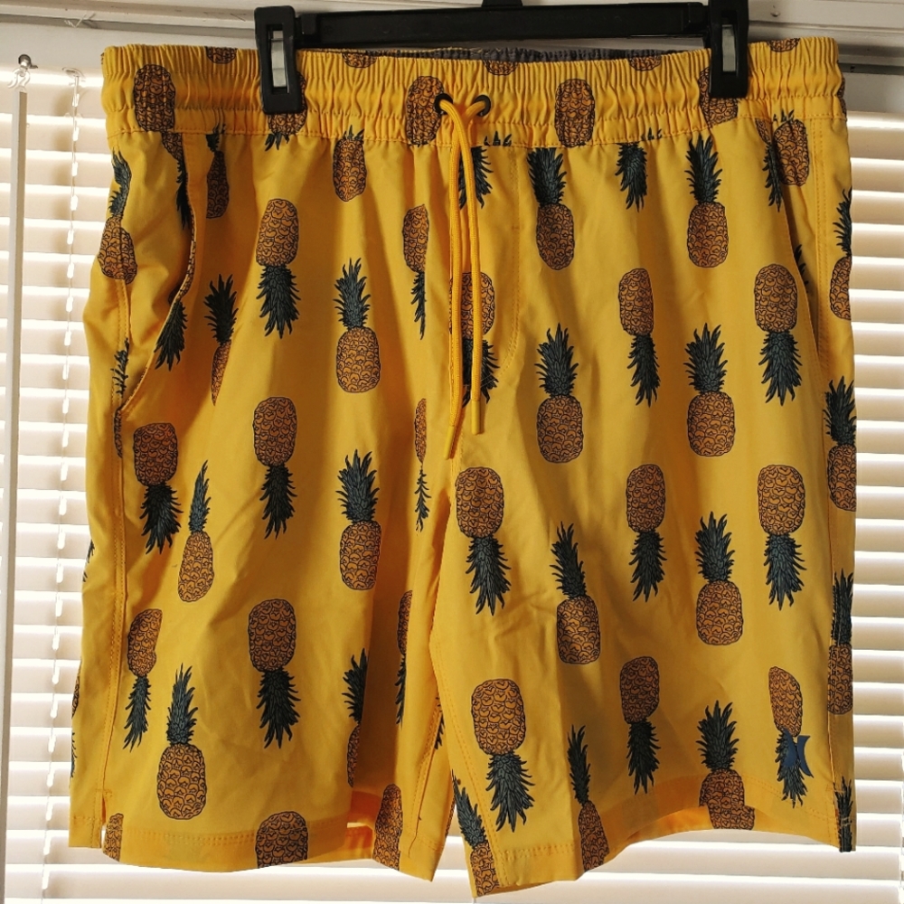 Hurley Volley boardshorts size XL